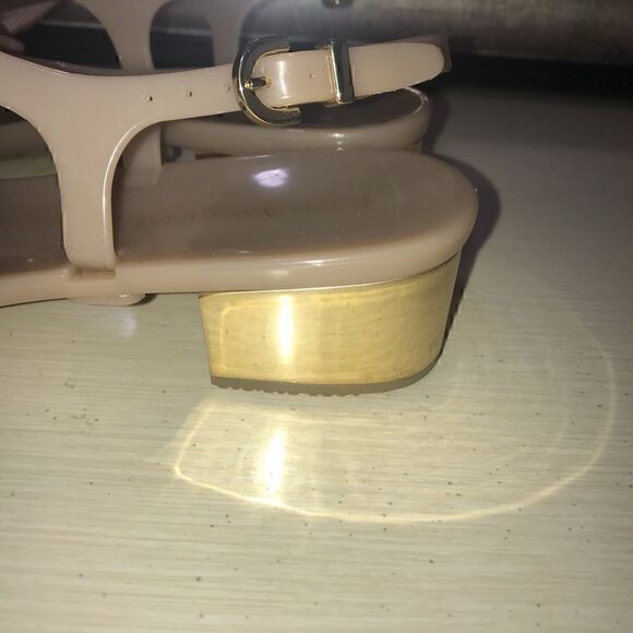 Enzo Angiolini Aiza Embellished Bow Thong Sandal 9 - Picture 6 of 14